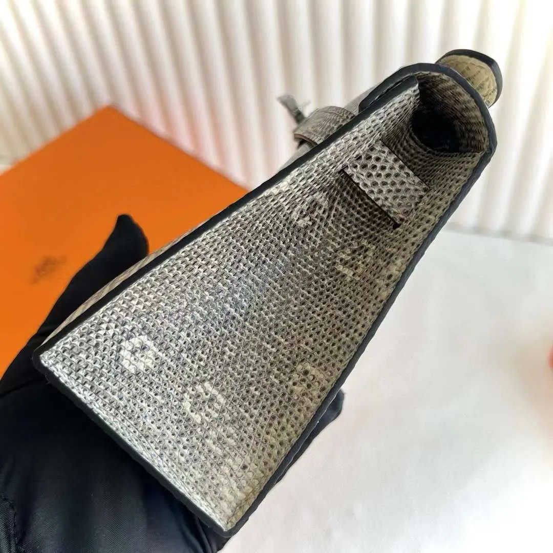 Kelly Pochette 22