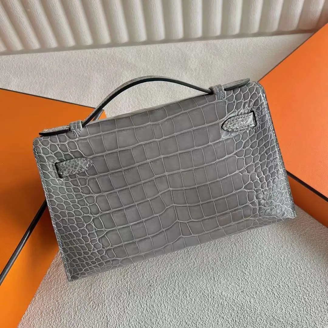Kelly Pochette 22
