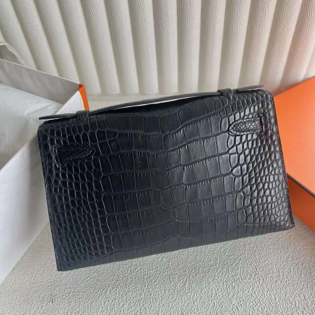 Kelly Pochette 22
