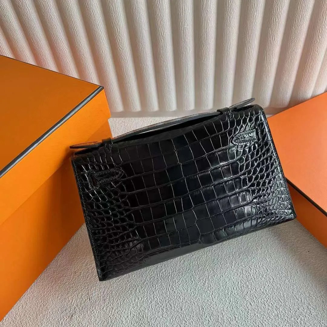 Kelly Pochette 22