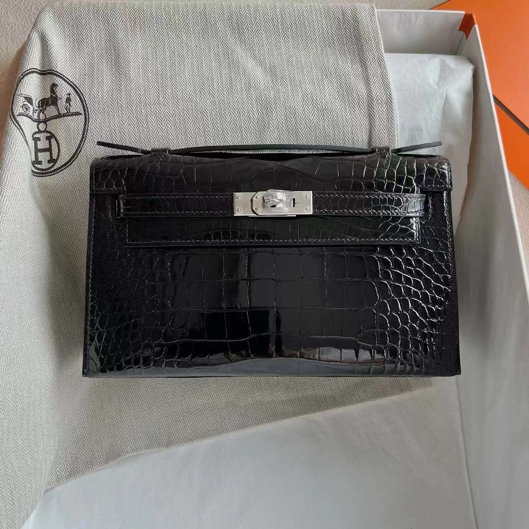 Kelly Pochette 22