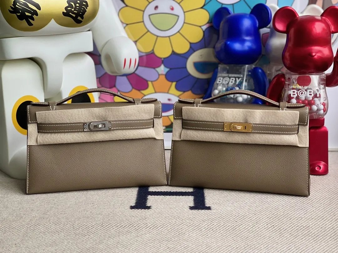 Kelly Pochette 22