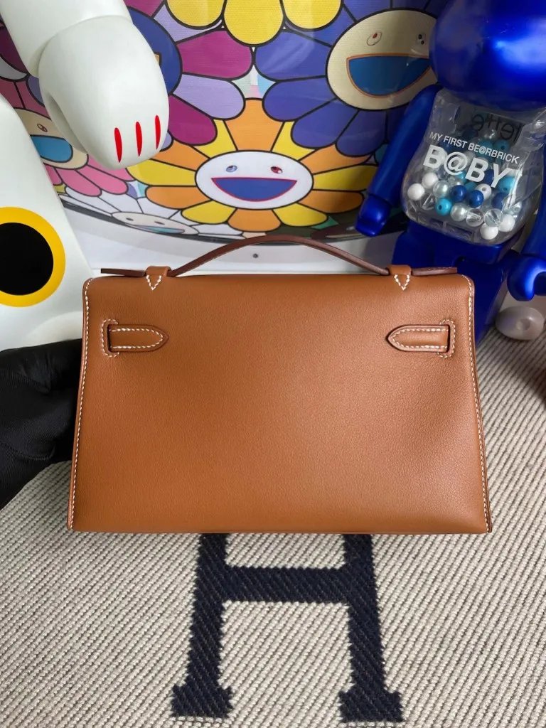 Kelly Pochette 22