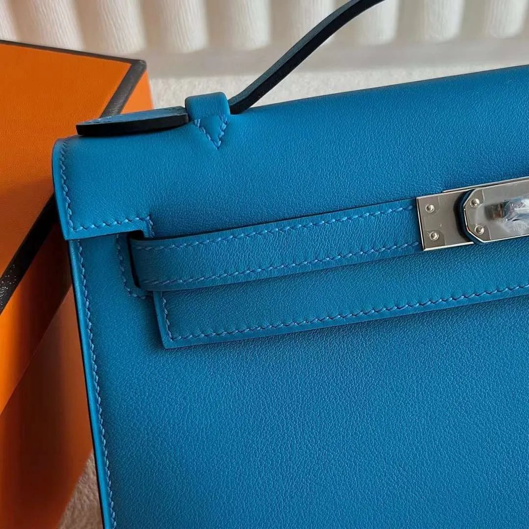 Kelly Pochette 22