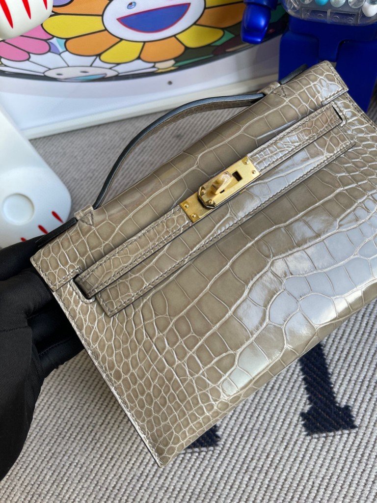 Kelly Pochette 22