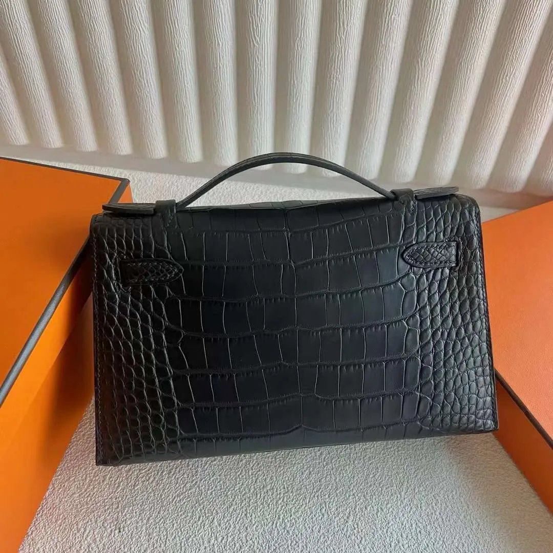 Kelly Pochette 22