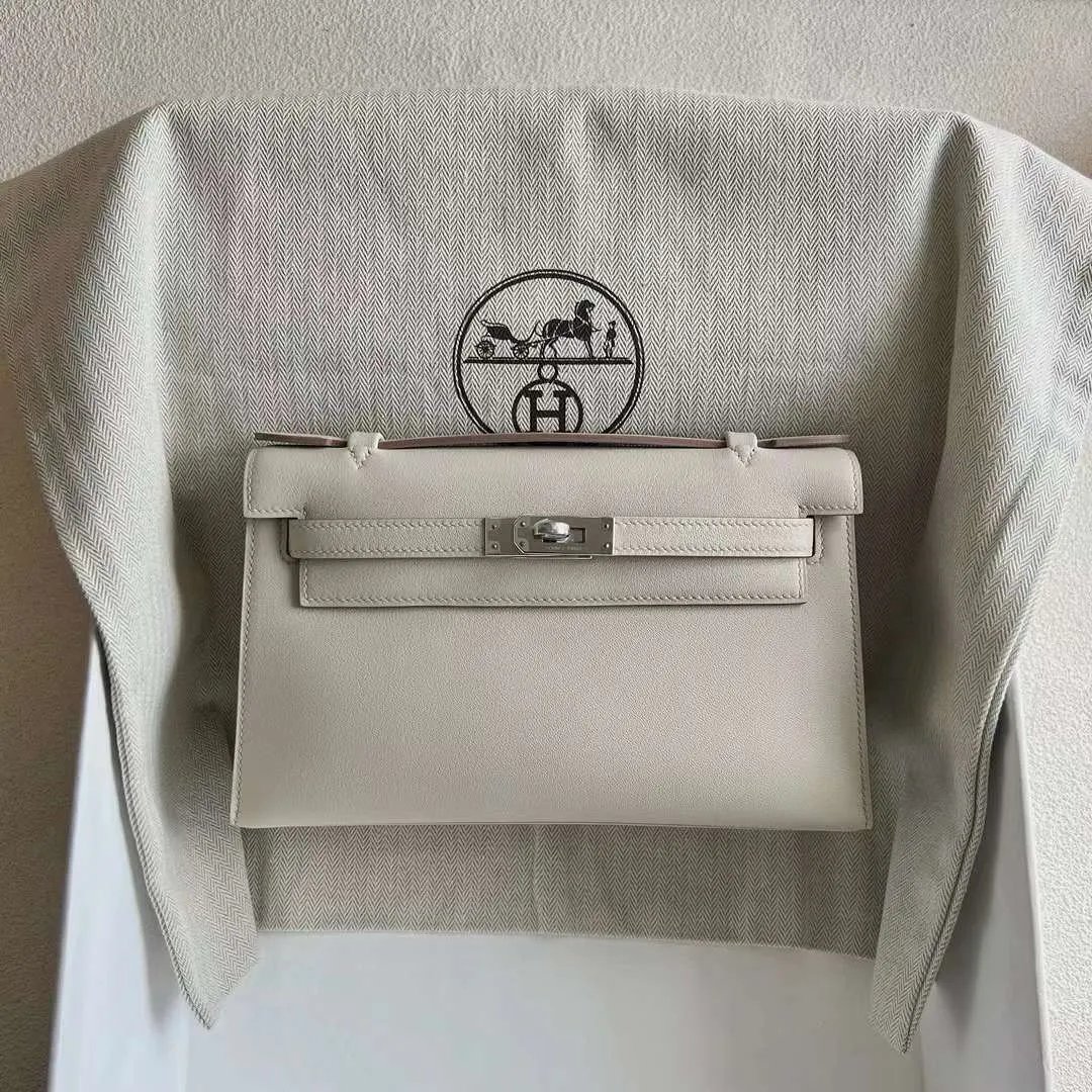 Kelly Pochette 22