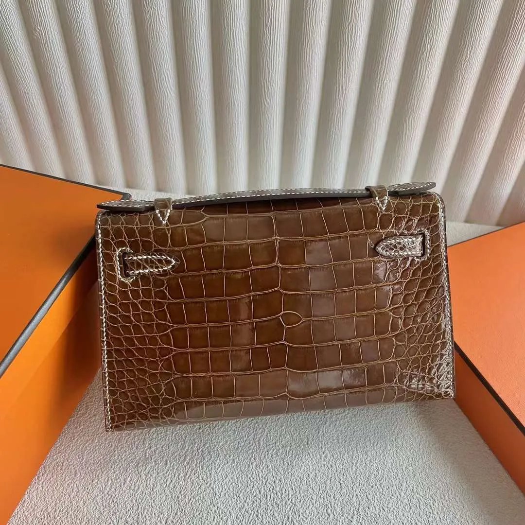 Kelly Pochette 22