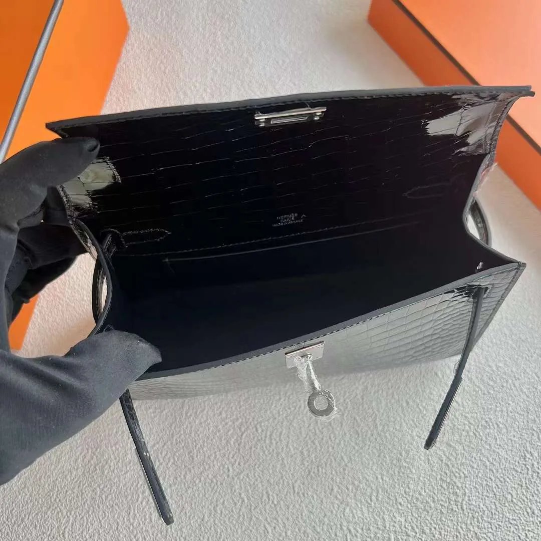 Kelly Pochette 22