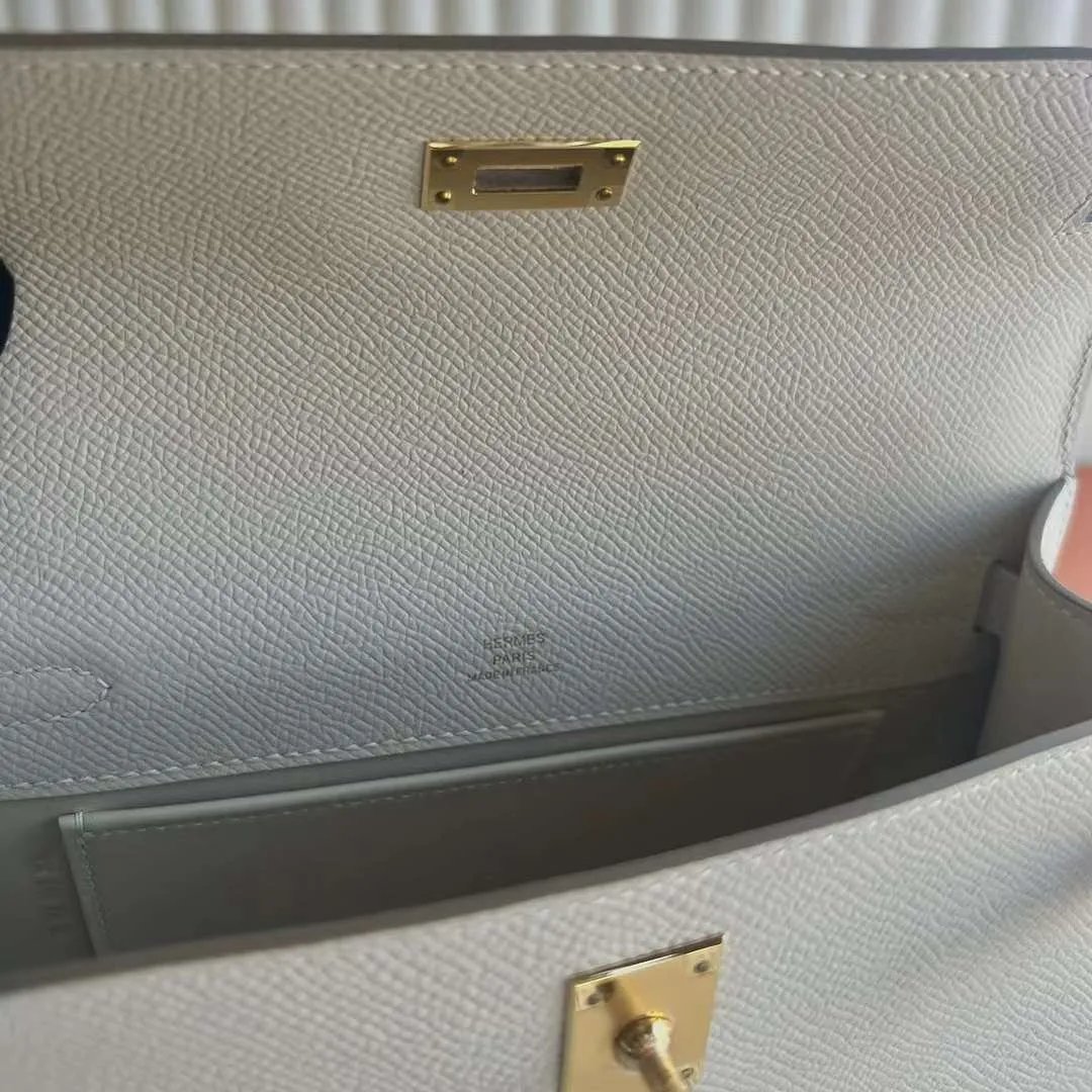 Kelly Pochette 22