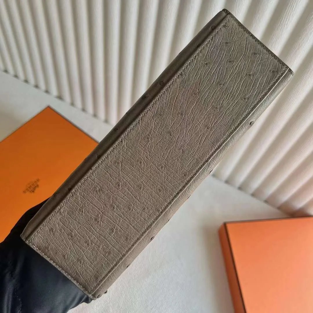 Kelly Pochette 22