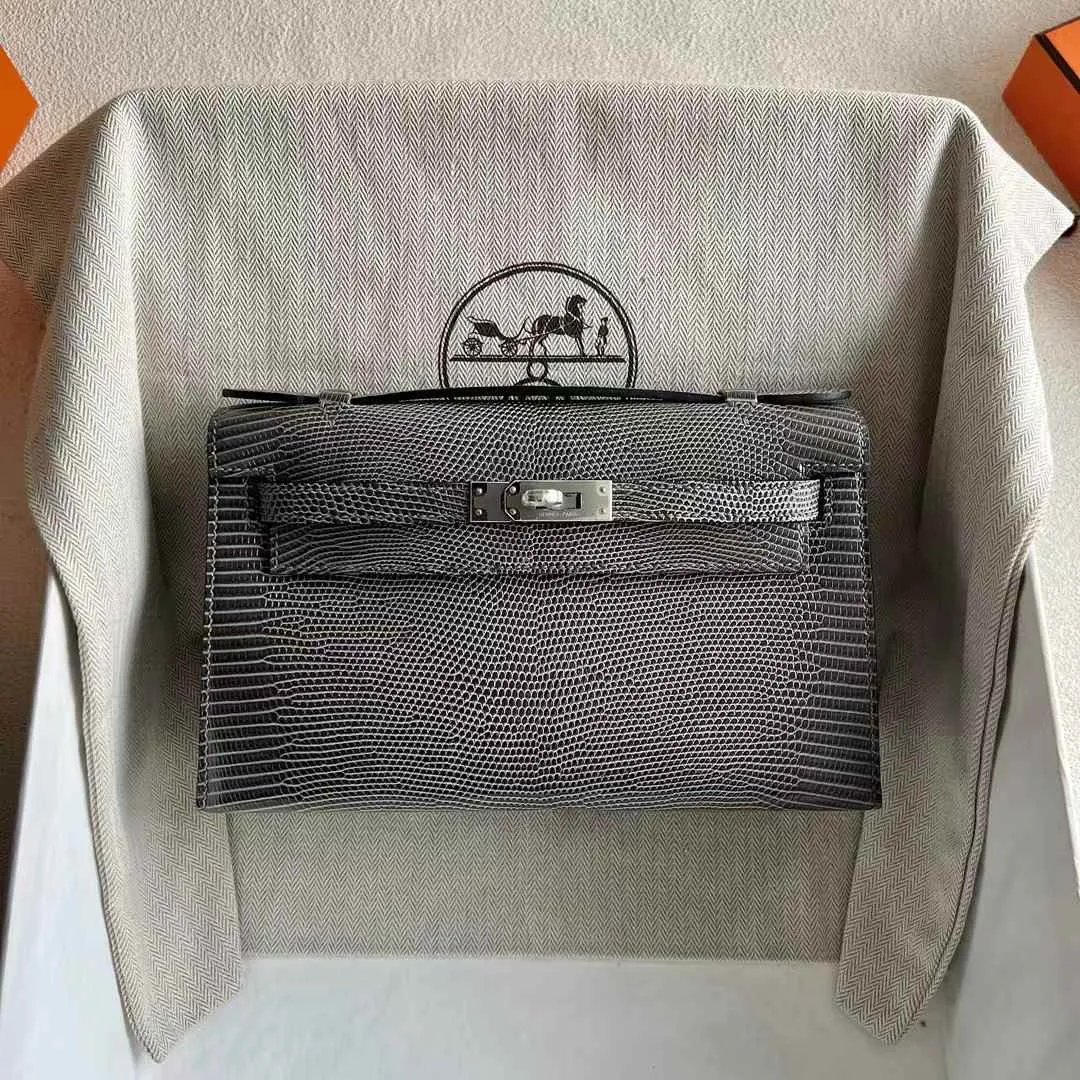 Kelly Pochette 22