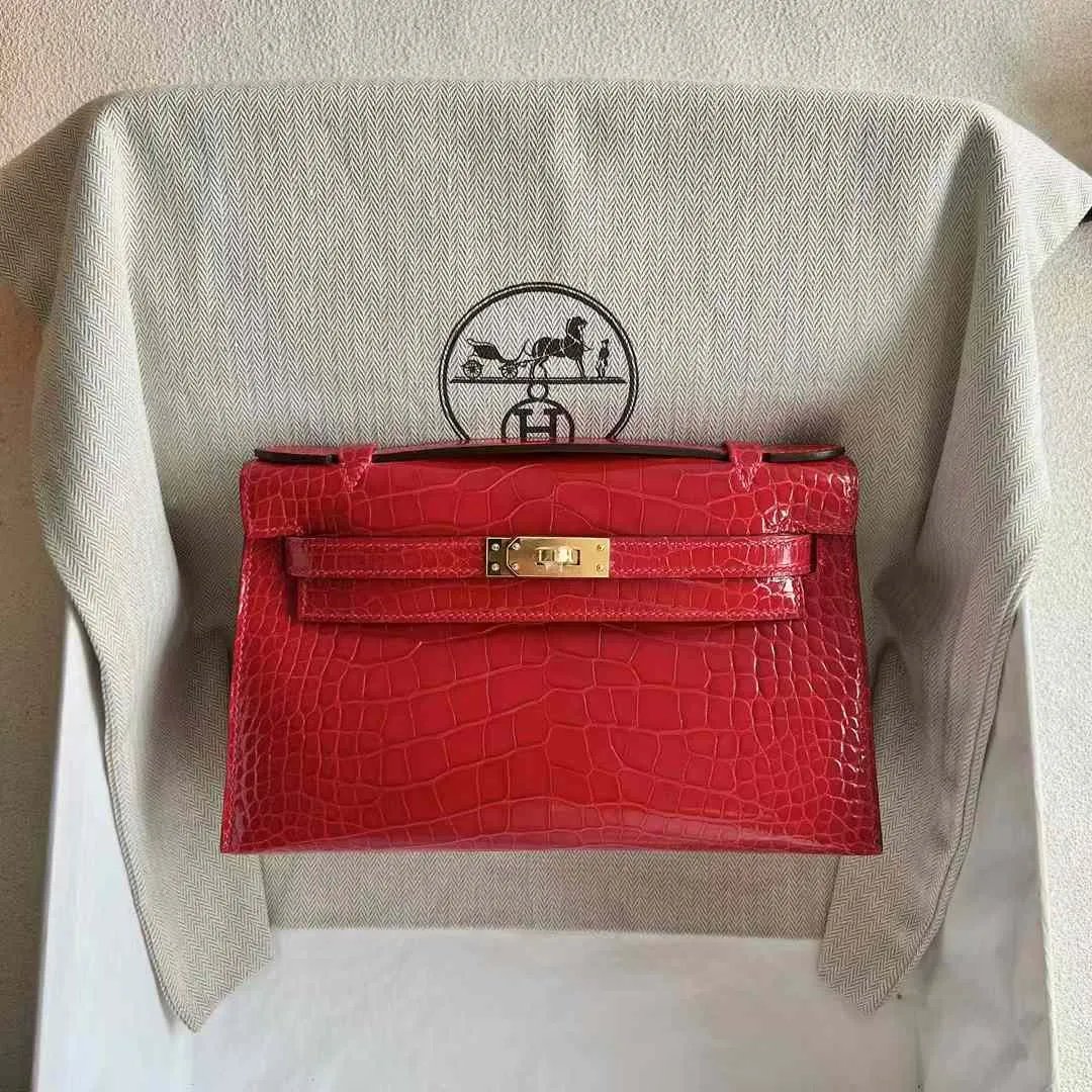 Kelly Pochette 22