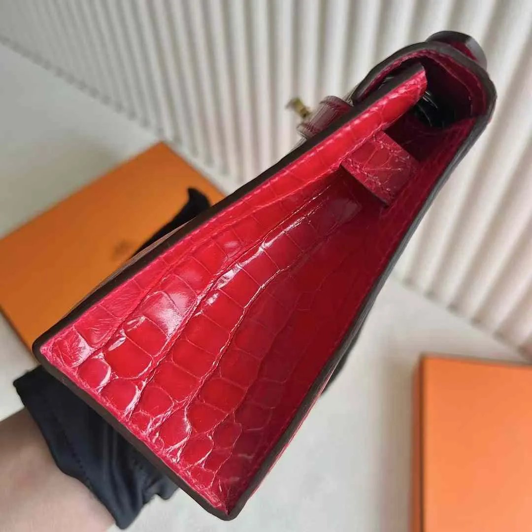 Kelly Pochette 22
