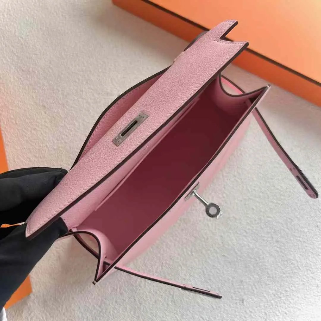 Kelly Pochette 22