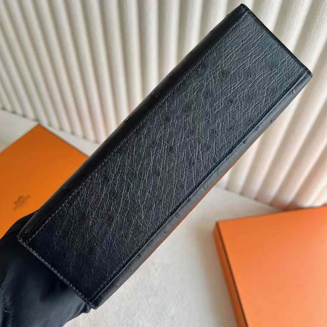 Kelly Pochette 22