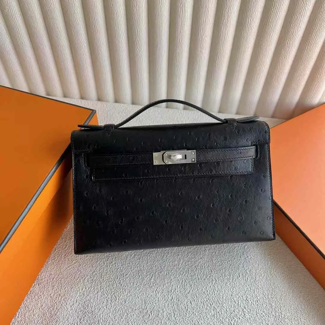 Kelly Pochette 22