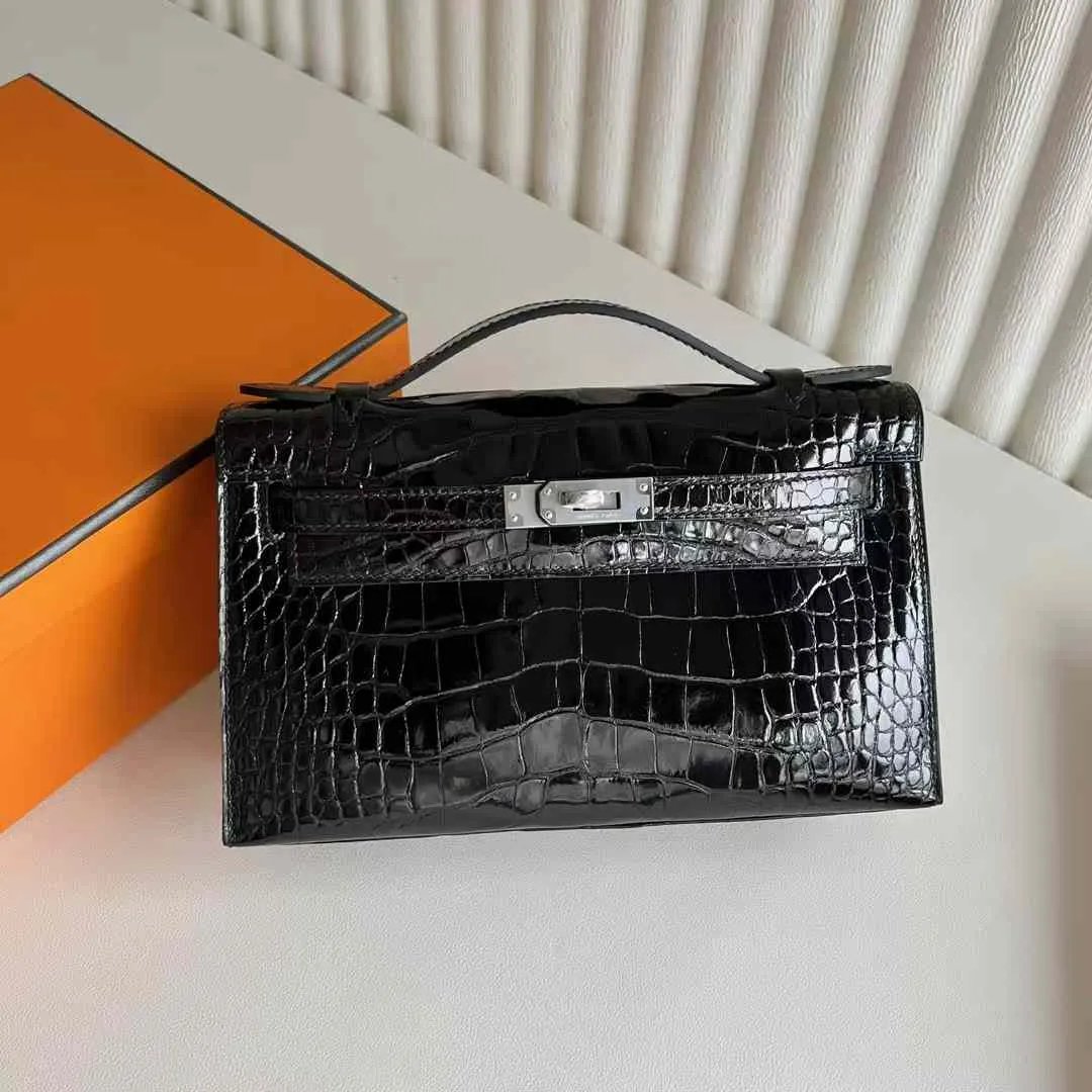 Kelly Pochette 22