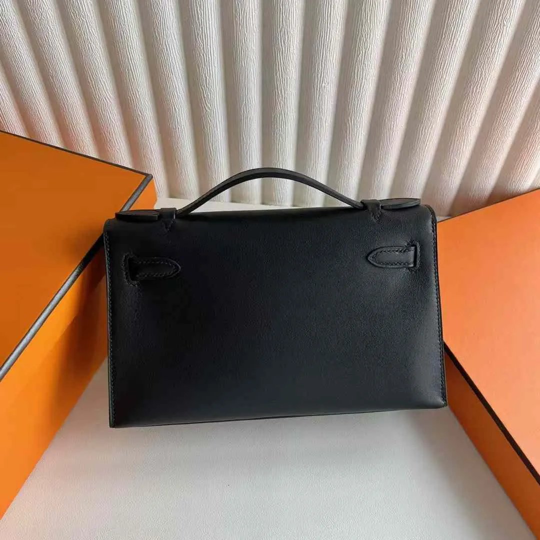Kelly Pochette 22
