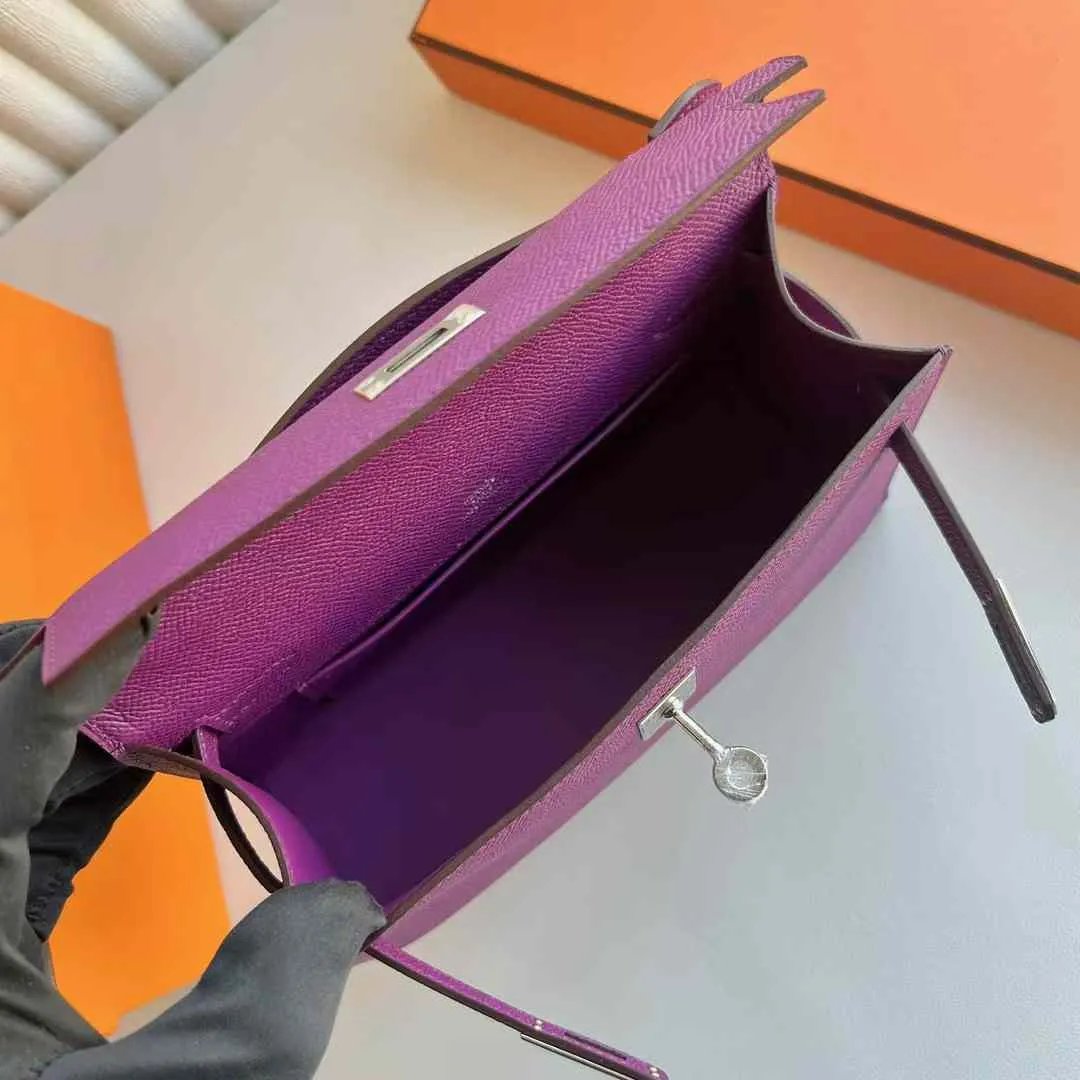 Kelly Pochette 22