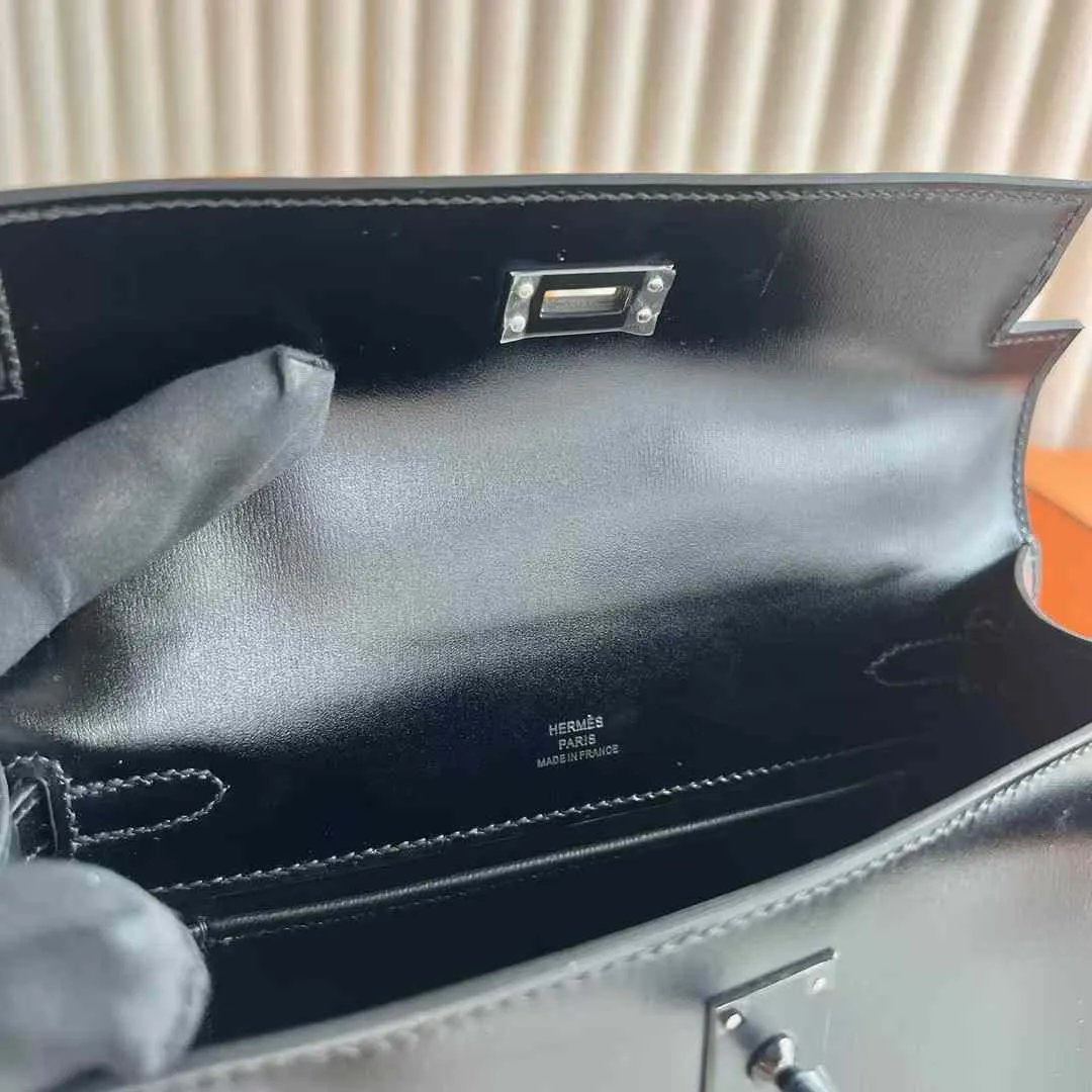 Kelly Pochette 22