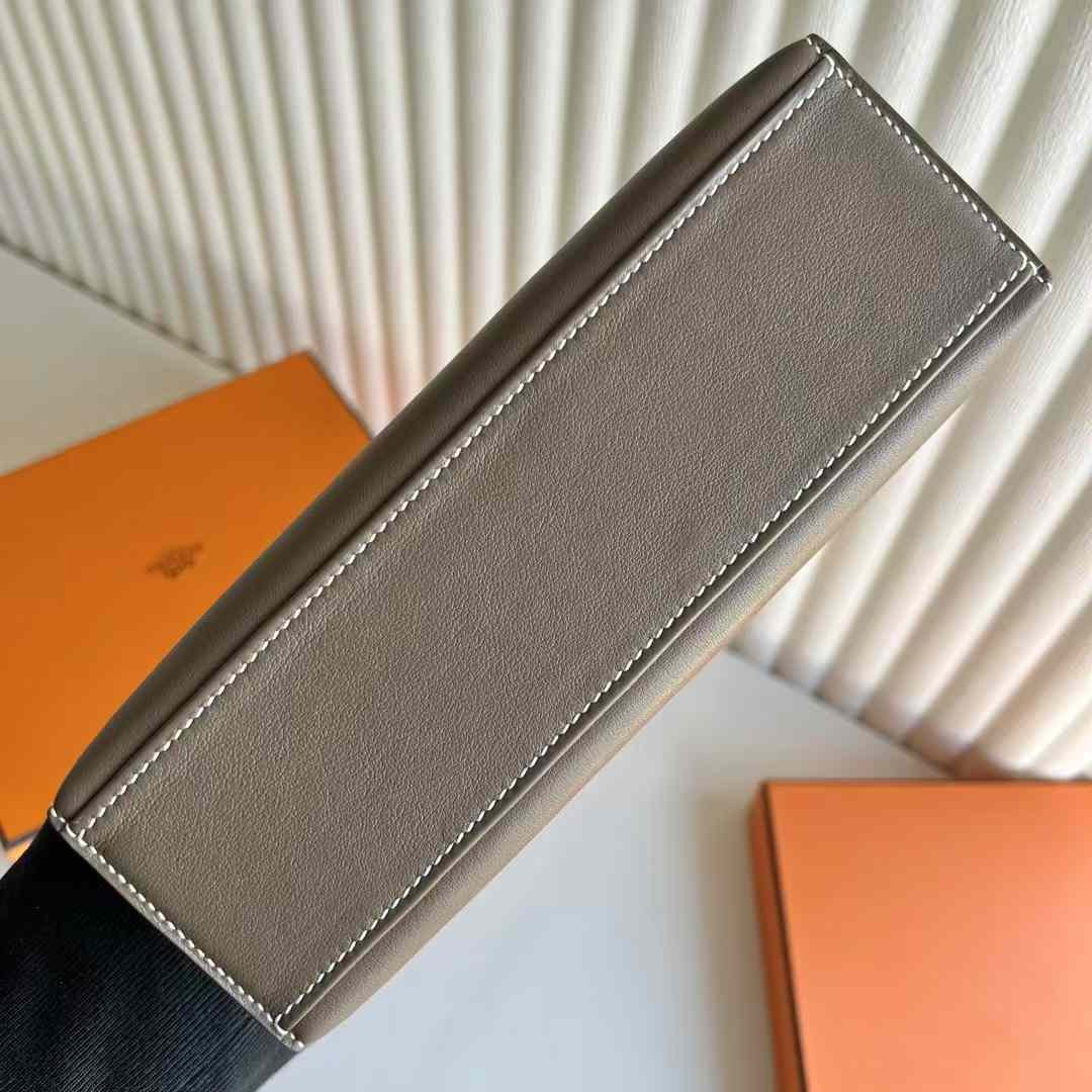 Kelly Pochette 22