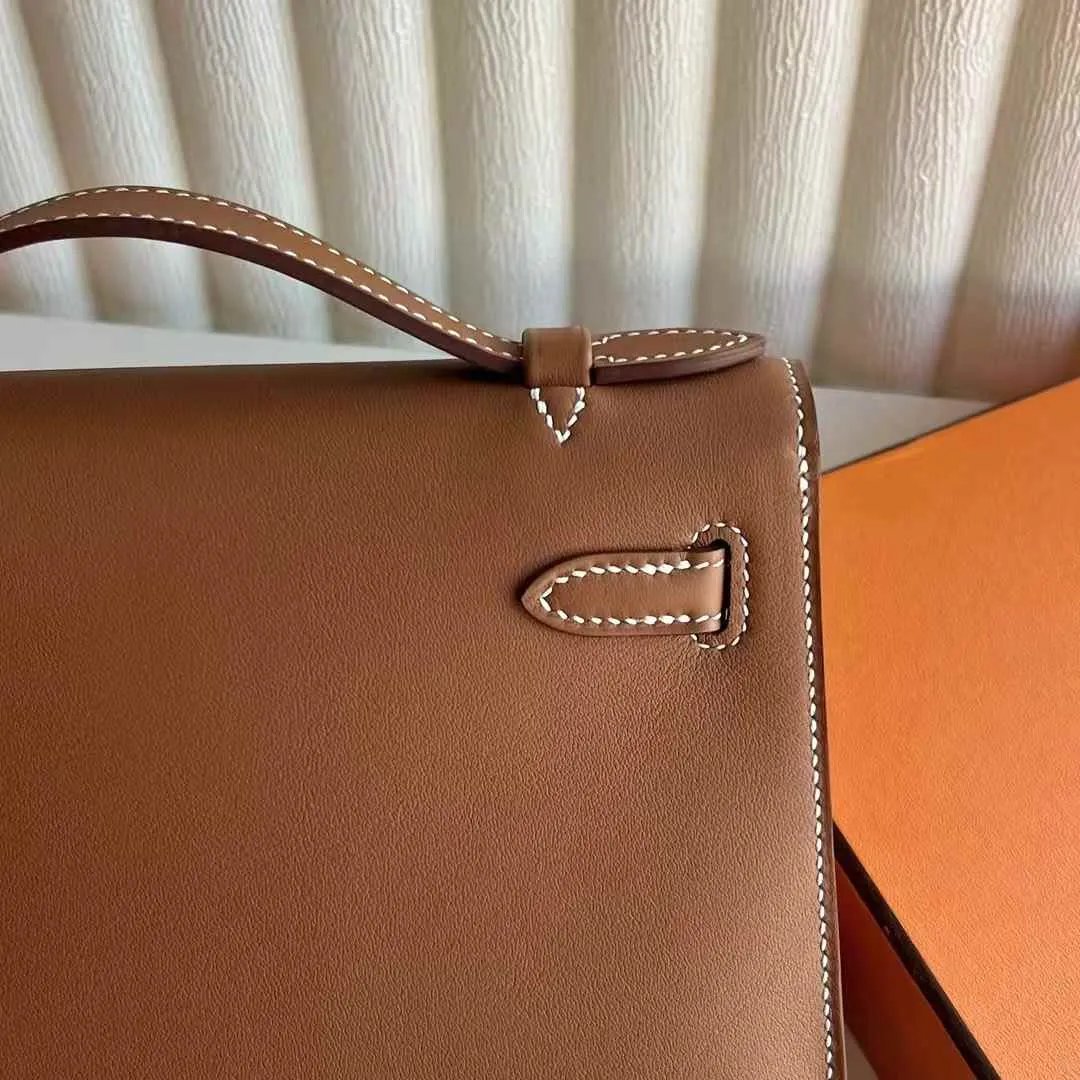 Kelly Pochette 22