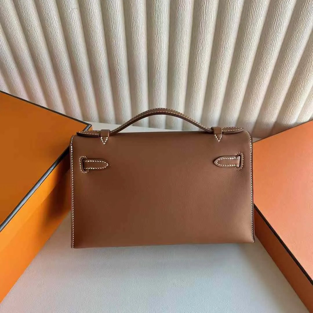 Kelly Pochette 22