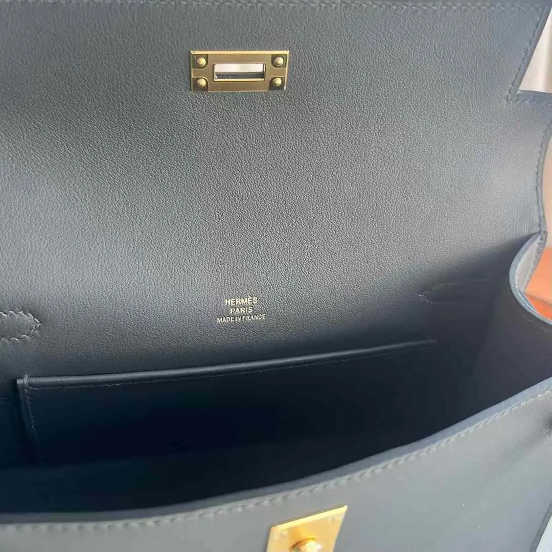 Kelly Pochette 22