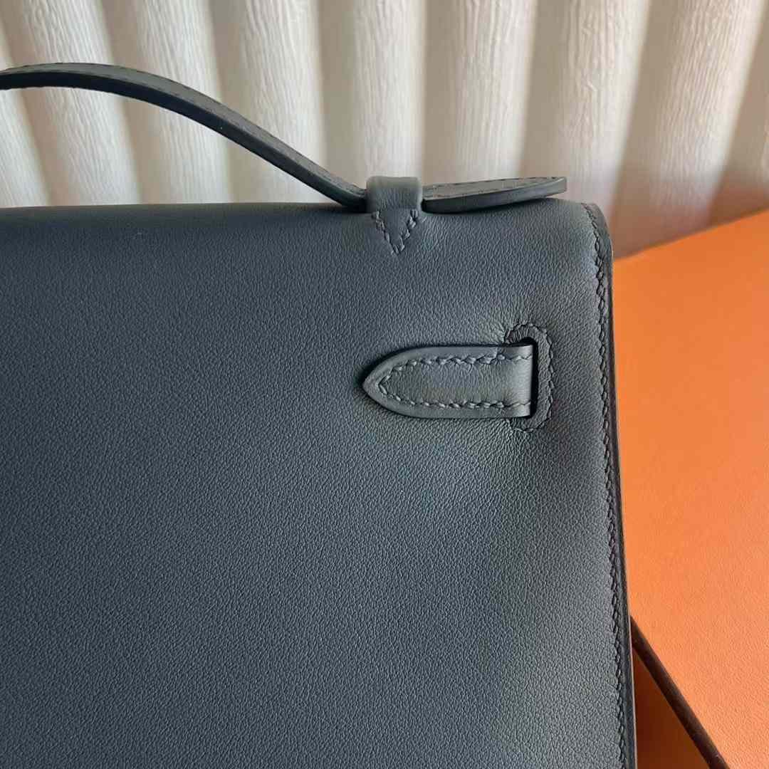 Kelly Pochette 22