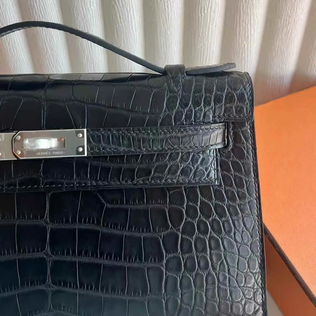 Kelly Pochette 22