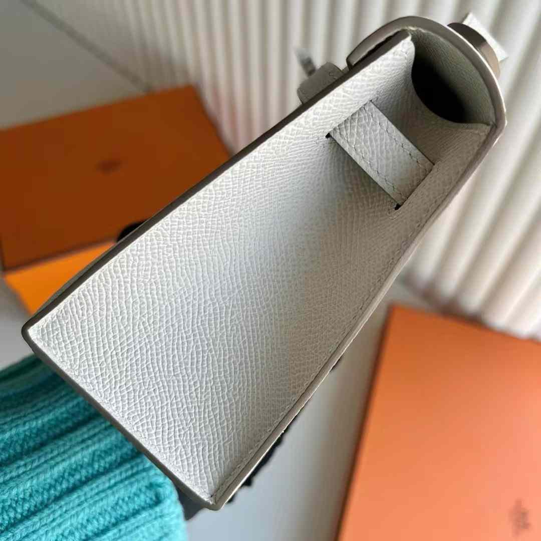 Kelly Pochette 22