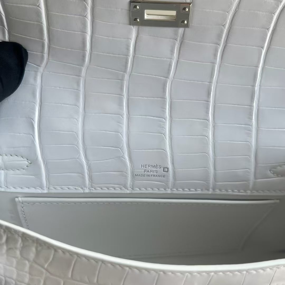 Kelly Pochette 22
