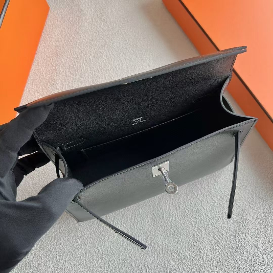Kelly Pochette 22