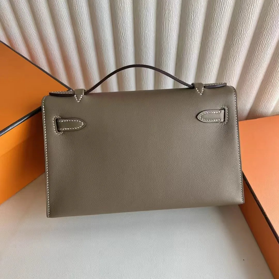 Kelly Pochette 22