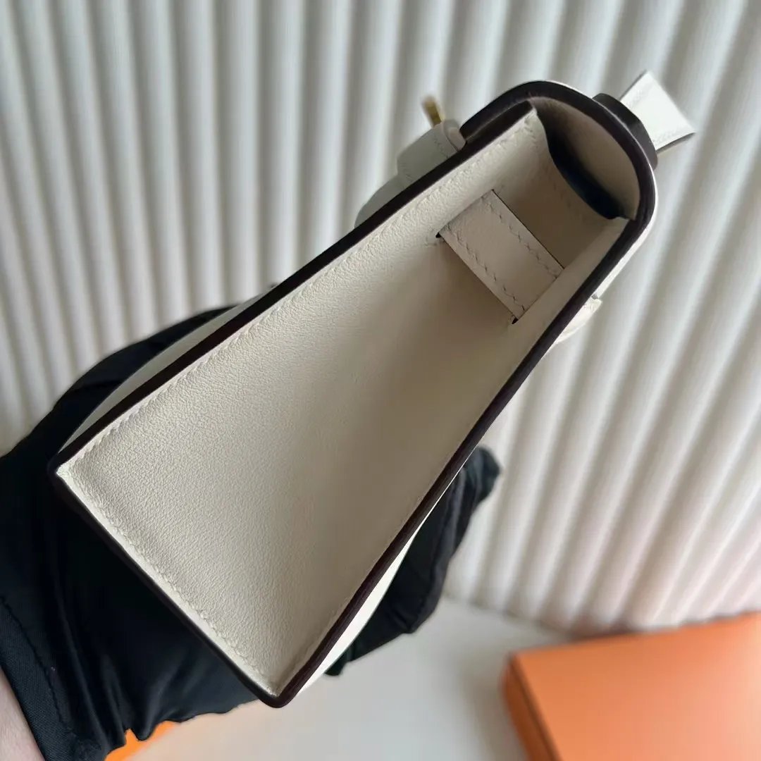 Kelly Pochette 22