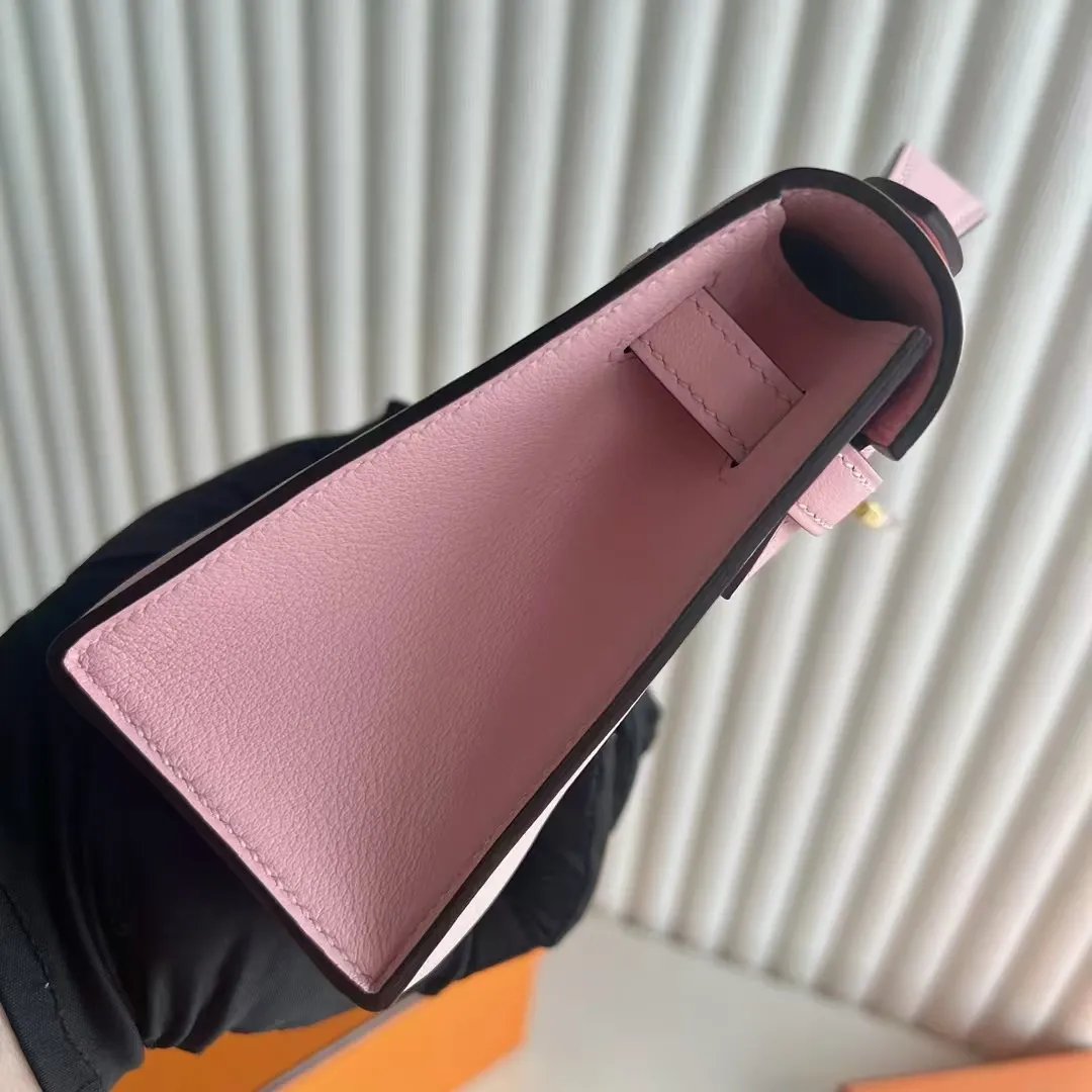 Kelly Pochette 22