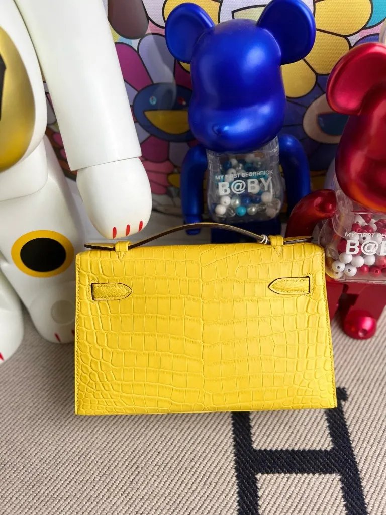 Kelly Pochette 22