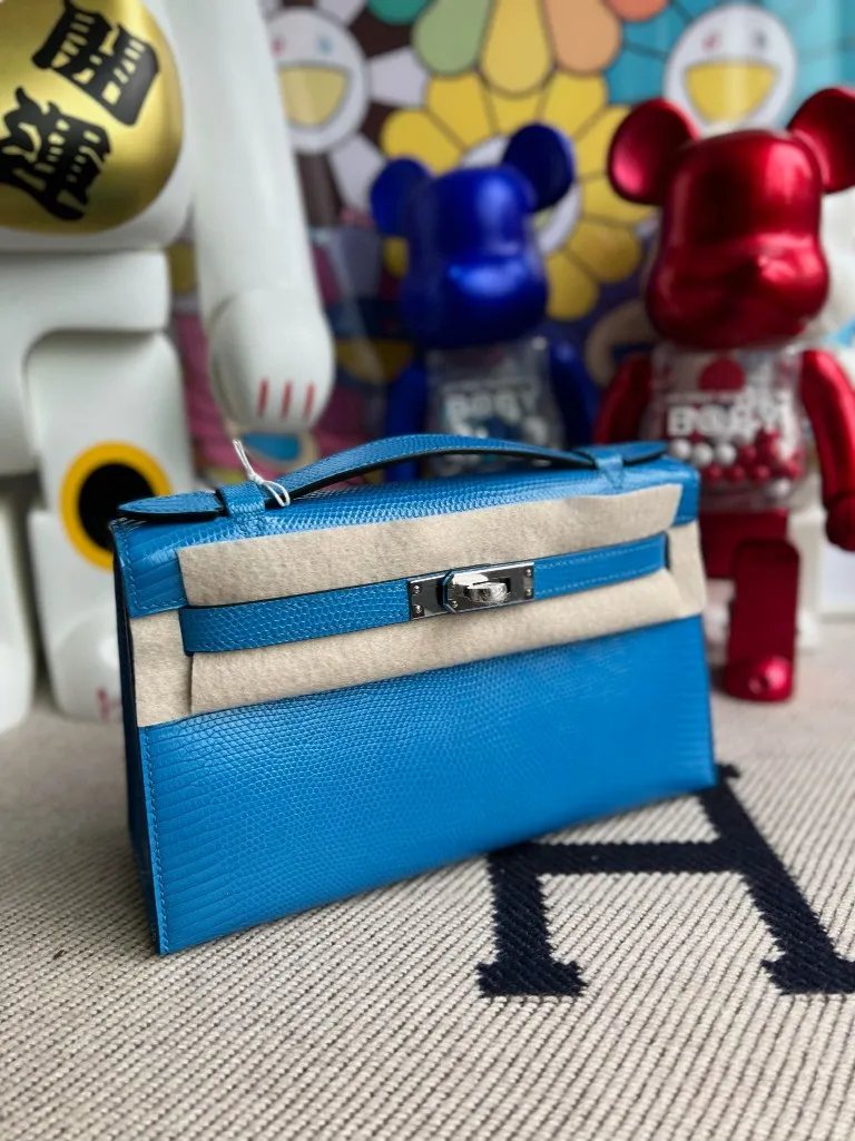 Kelly Pochette