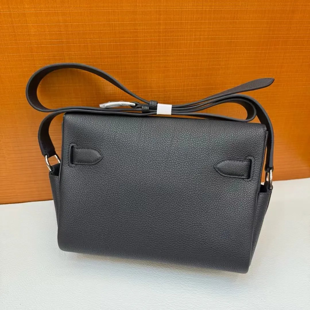 Kelly 27