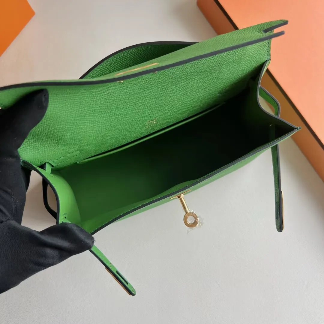 Kelly Pochette 22