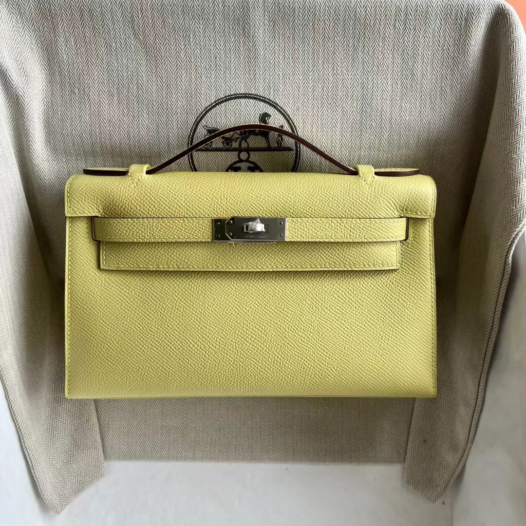 Kelly Pochette 22