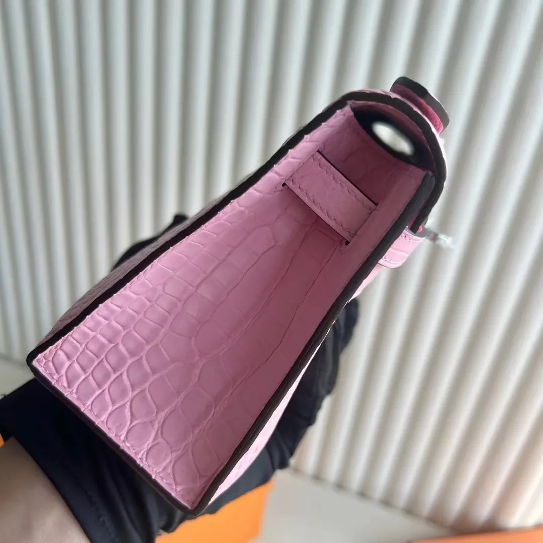 Kelly Pochette 22