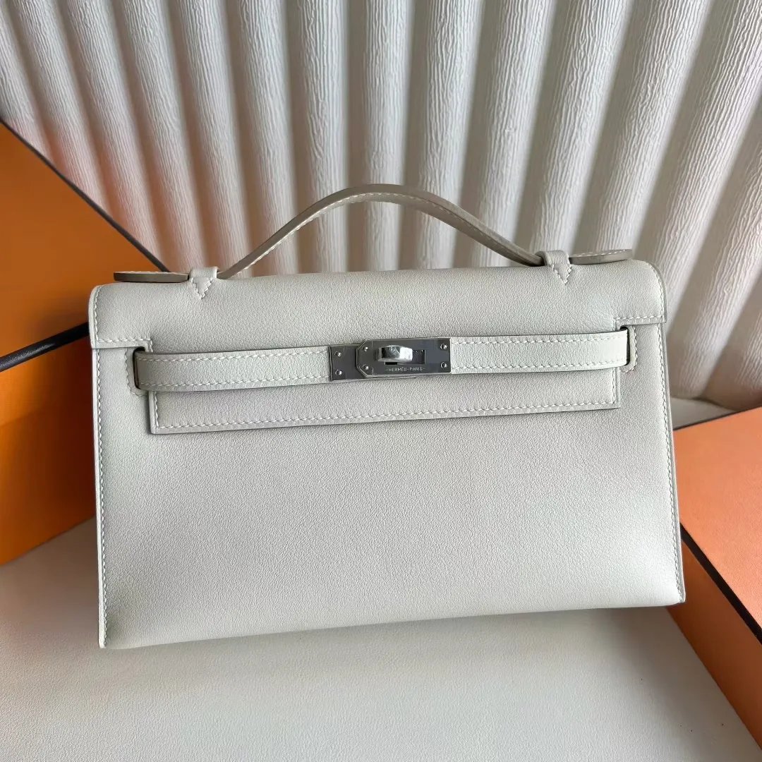 Kelly Pochette 22