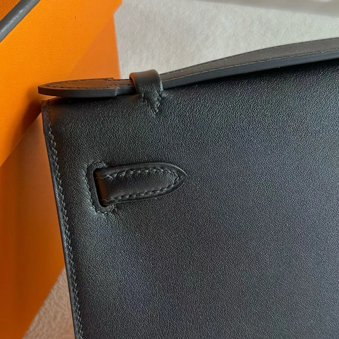 Kelly Pochette 22