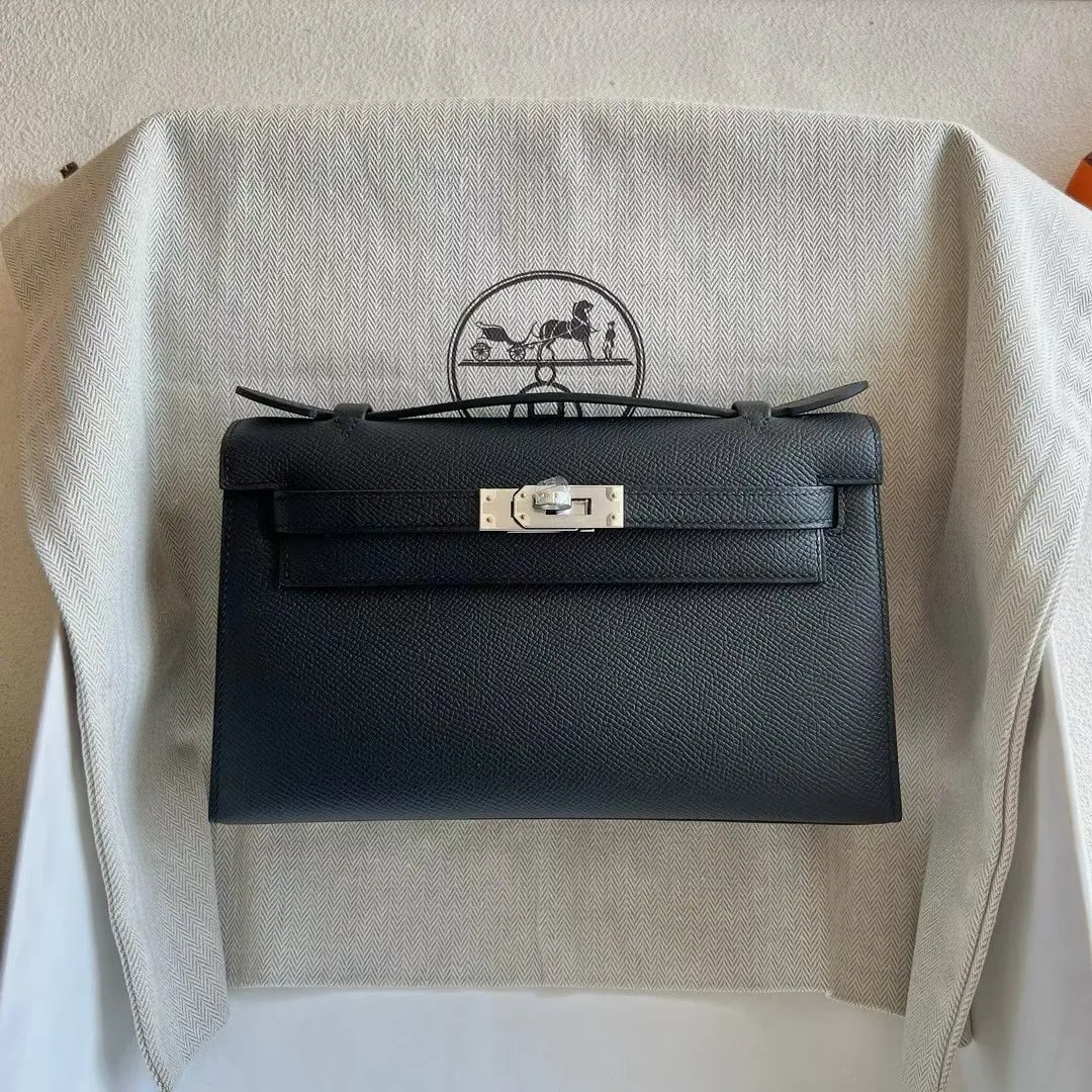 Kelly Pochette 22