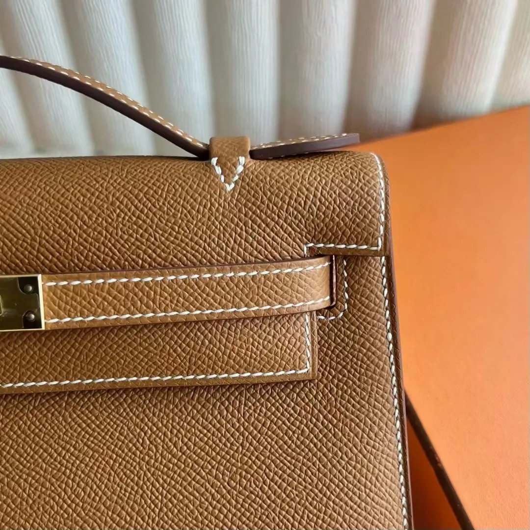 Kelly Pochette 22