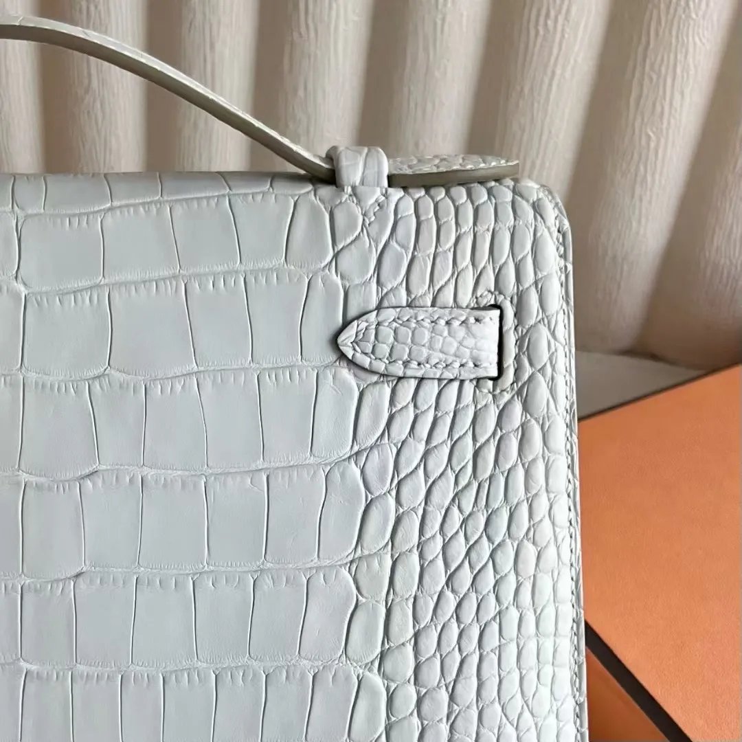 Kelly Pochette 22