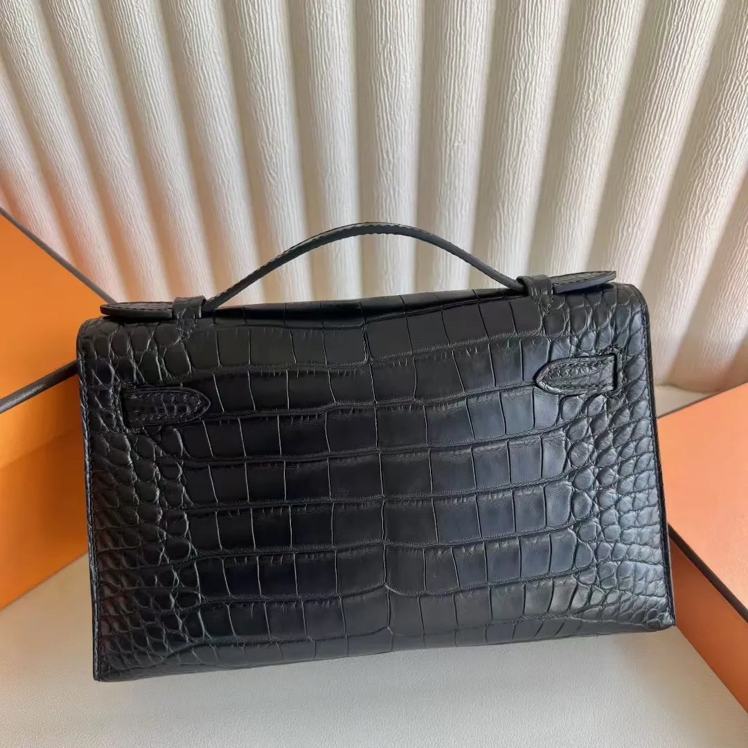 Kelly Pochette 22