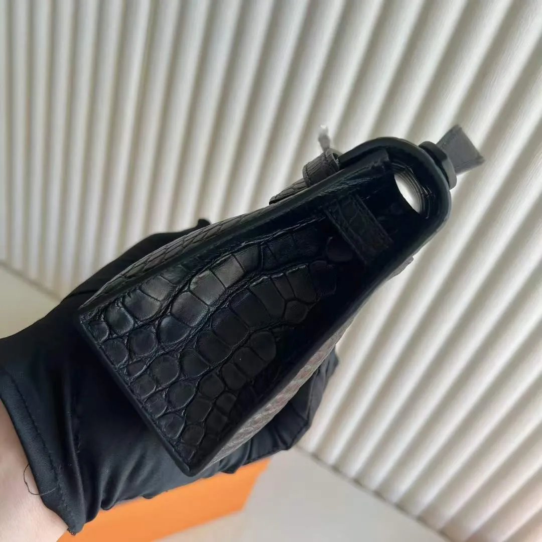 Kelly Pochette 22
